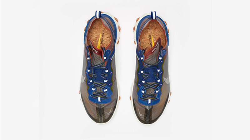 nike react element peach