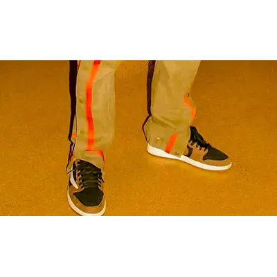 Travis Scott x Nike THIS IS WHAT THE JORDAN 1 MID VINTAGE LOOKS LIKE Low Cactus Jack