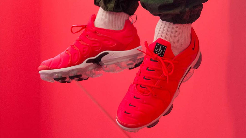 The Nike Air VaporMax Plus 'Bright Crimson' Is Flamin' Hot The Nike Air VaporMax Plus ‘Bright Crimson’ Is Flamin’ Hot