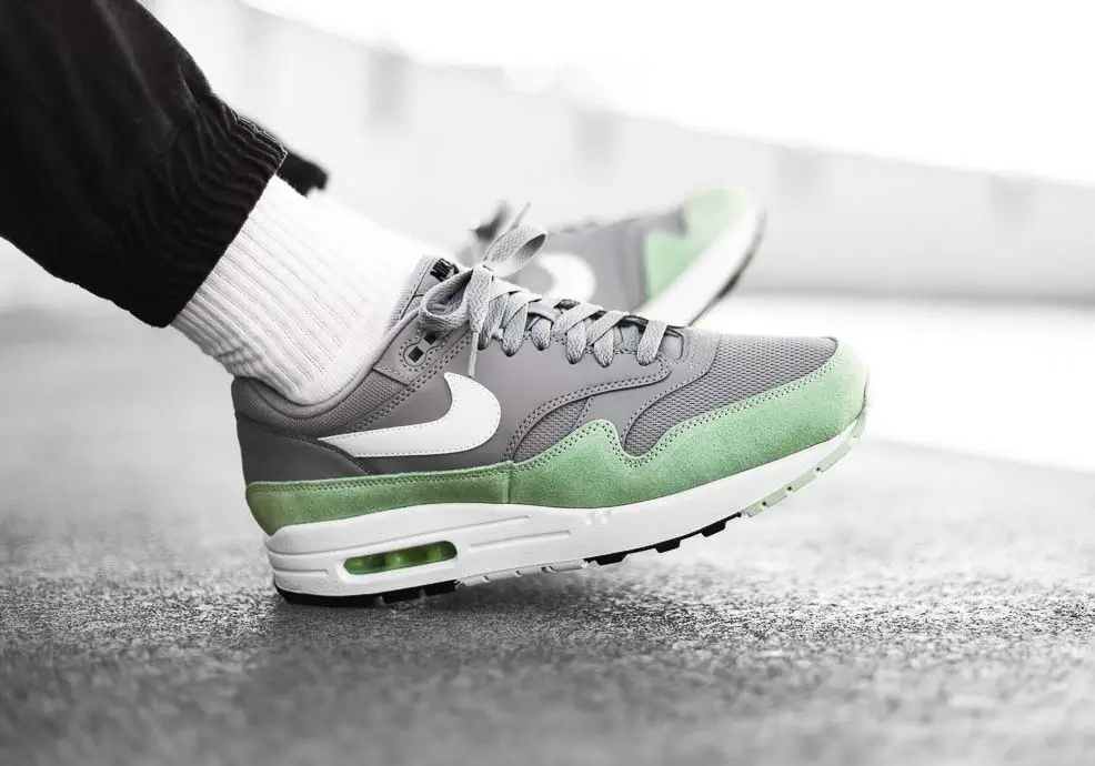 Nike air max shop 1 atmosphere grey