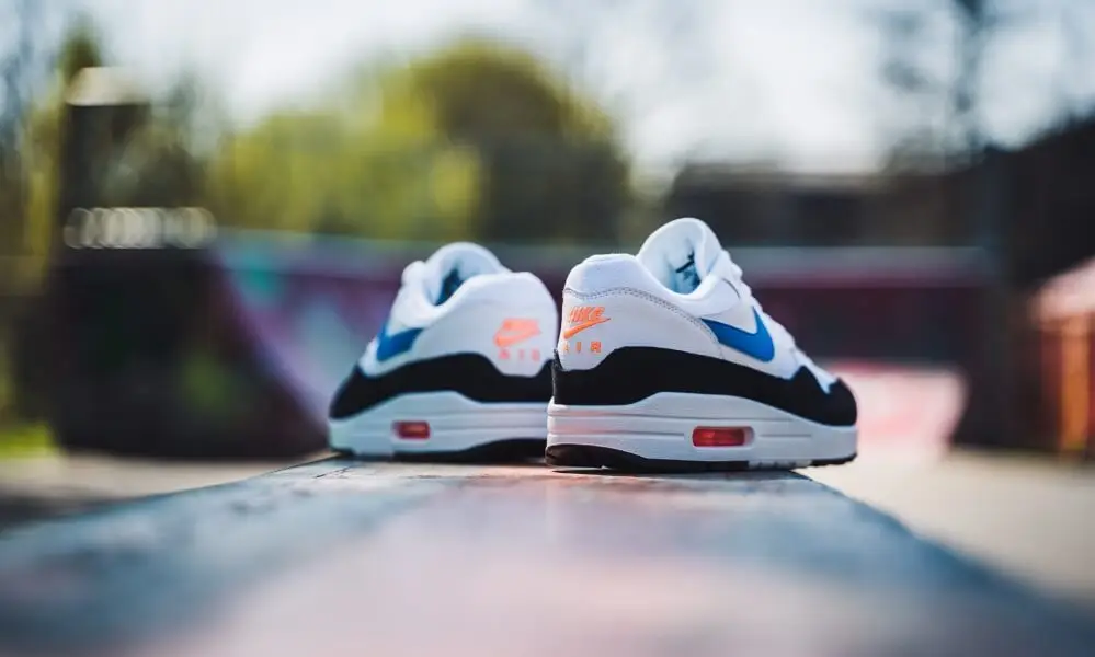 Nike air max 1 cheap orange blue