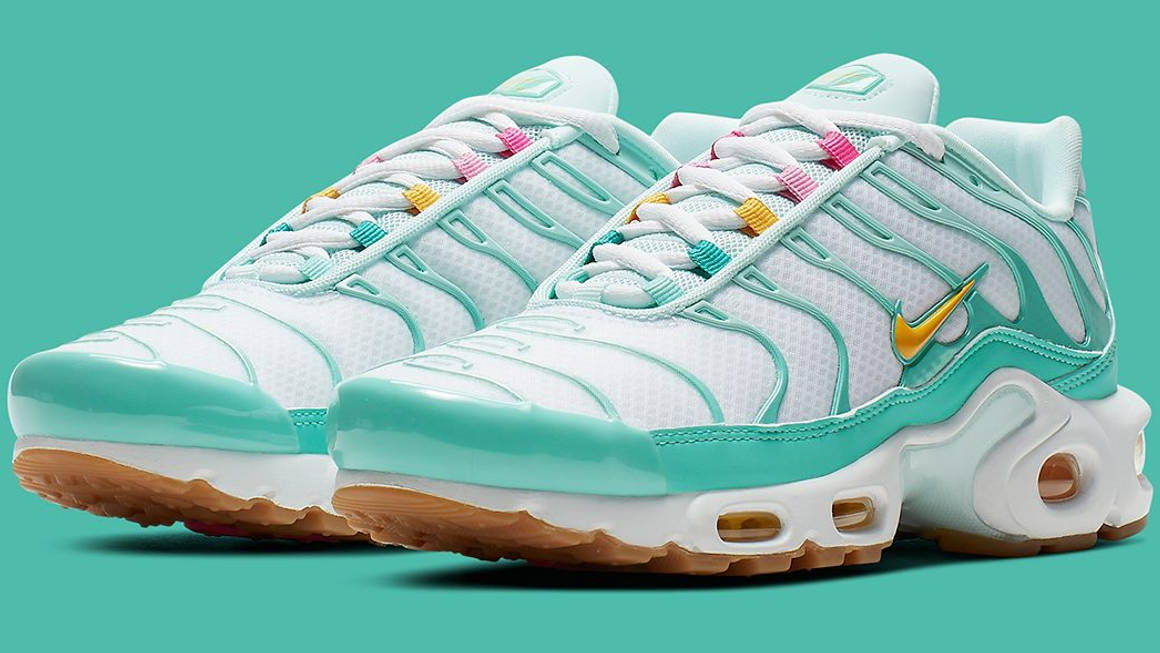 nike air max easter 2020