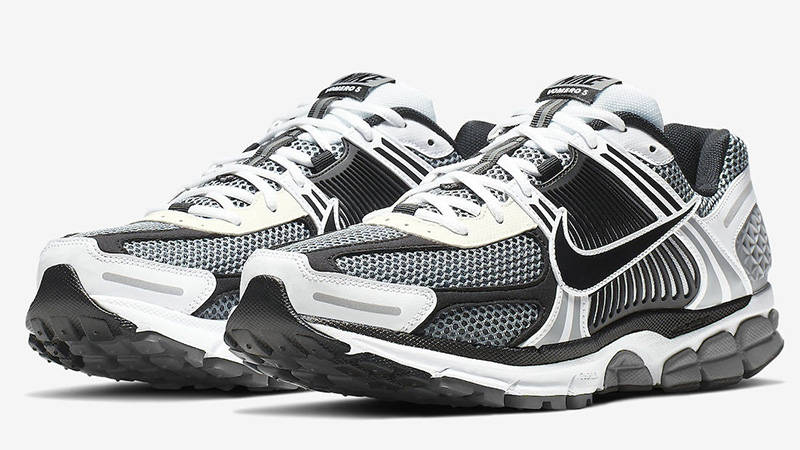 Nike Zoom Vomero 5 Grey Black front