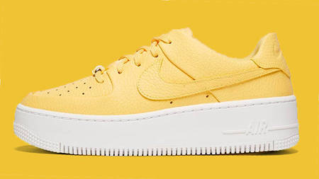 Revive Your Chunky Sneaker Collection With These 2 Fresh Nike Air Force 1 Sage Colourways Revive Your Chunky Sneaker Collection With These 2 Fresh Nike Air Force 1 Sage Colourways