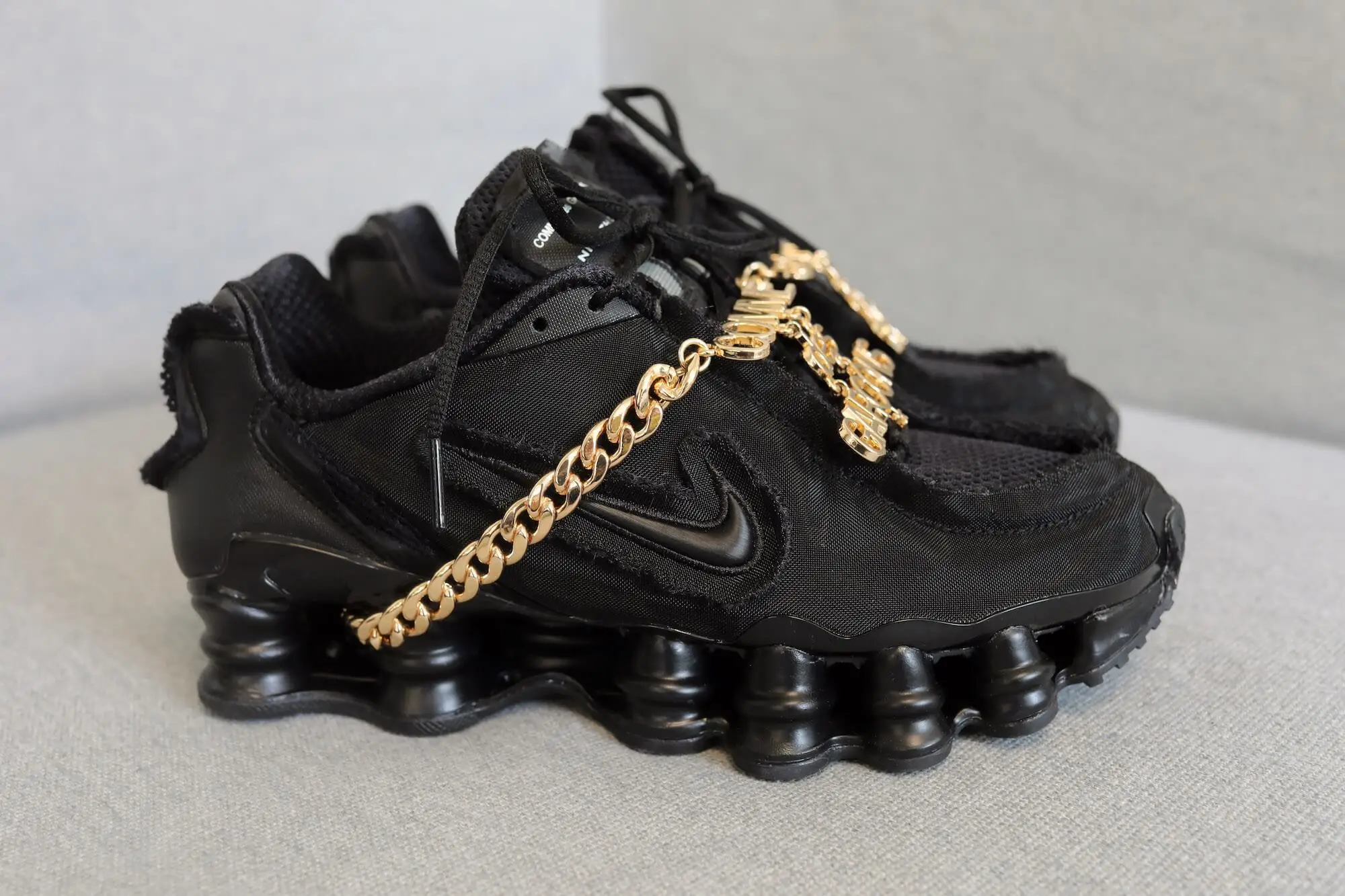 Cdg nike sales shox release date