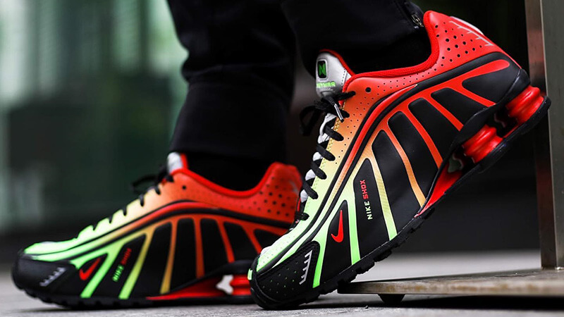 nike shox r4 cena