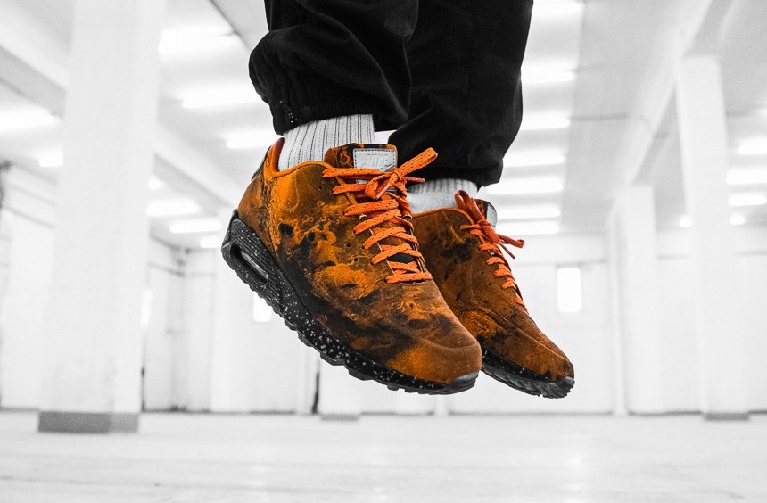 Mars landing air max 90 on feet hotsell