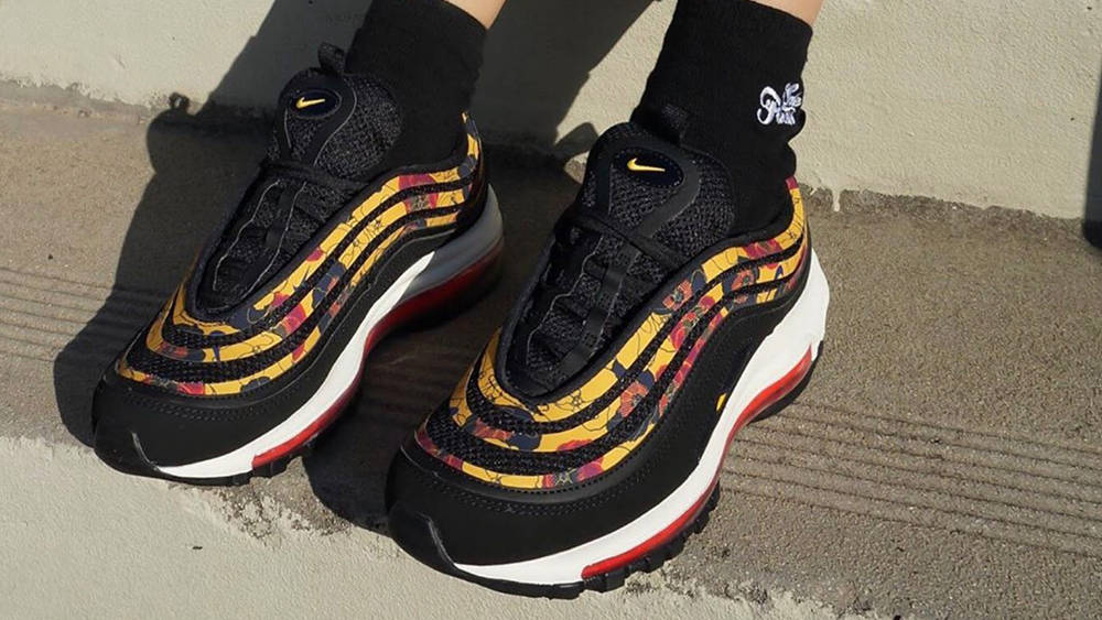Nike Picks The Sole Womens
