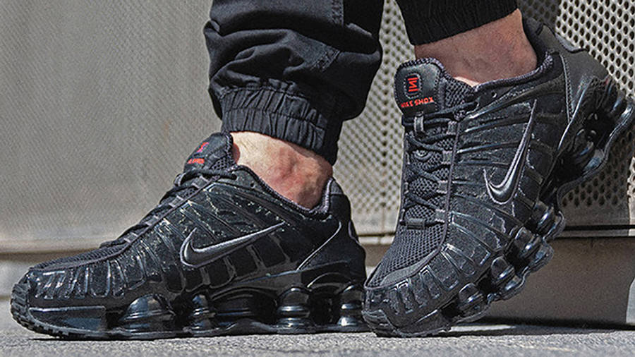 black nike shox tl