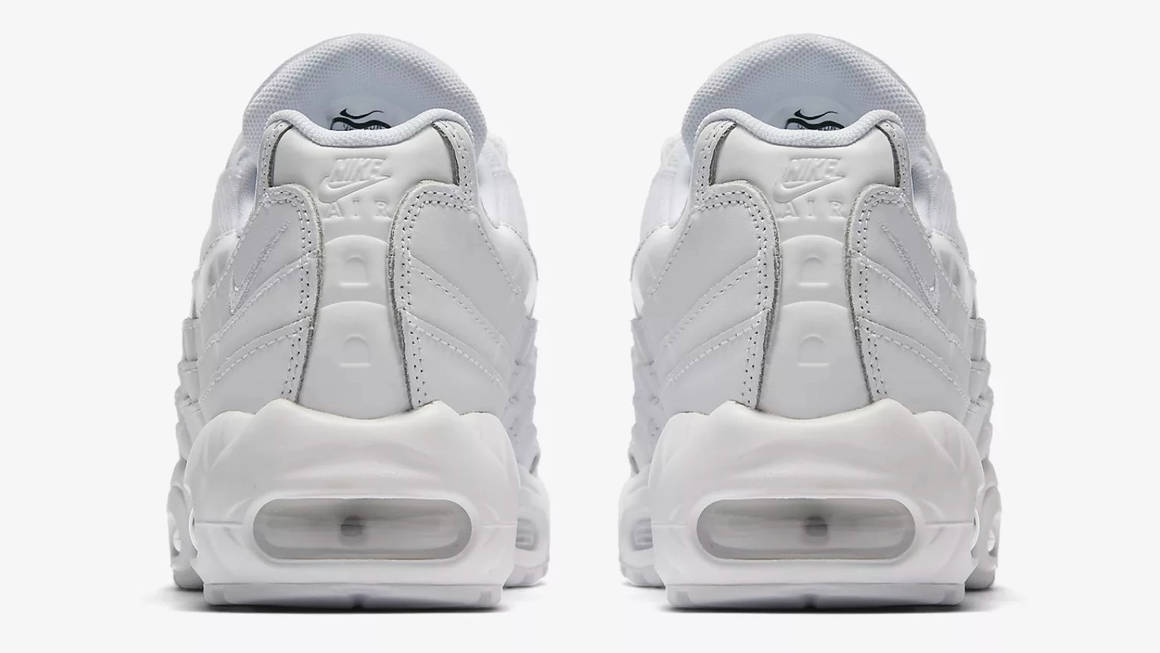 triple white nike air max 95
