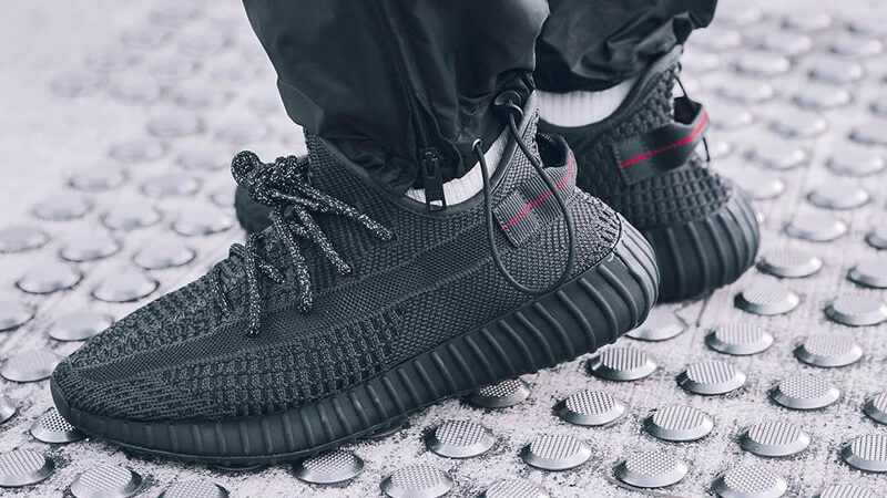 mens yeezy 350 v2 black