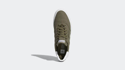 db3241 adidas