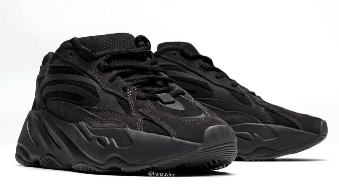 nike yeezy 700 v2