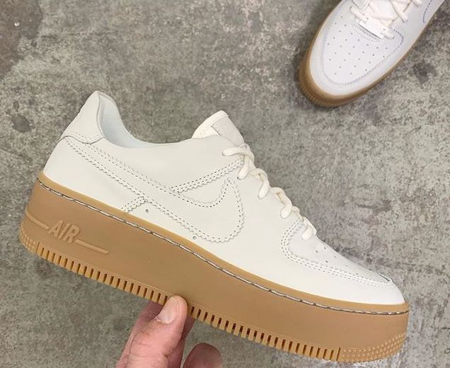 Nike Air Force 1 Sage Low LX Pale Ivory/ Gum