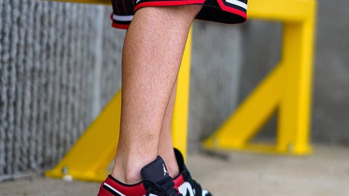 jordan 1 low black toe restock