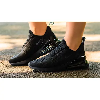 Womens all black hot sale air max 270