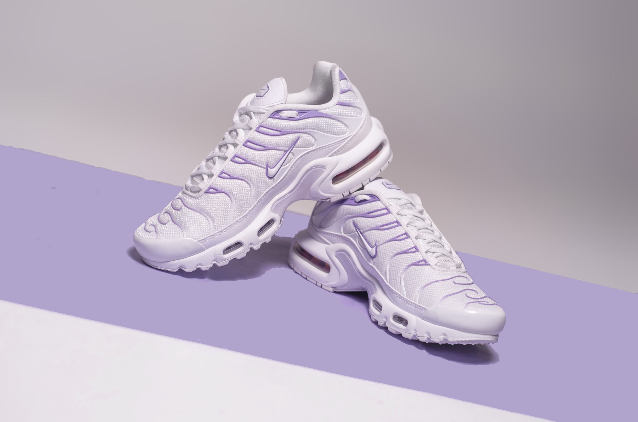 Nike air max plus space purple hotsell