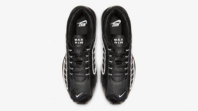 tailwind 4 black silver