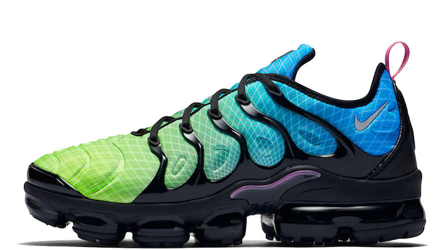 blue and green vapormax plus
