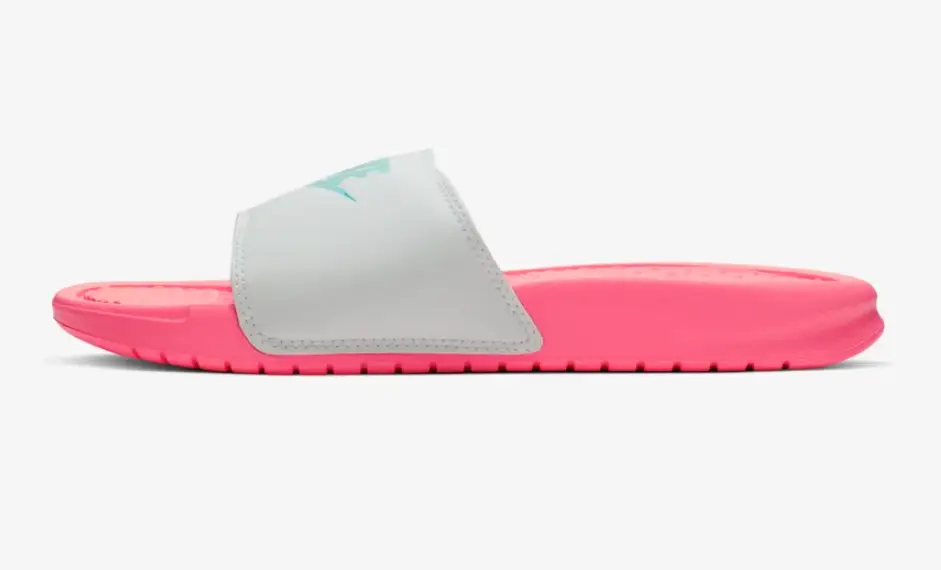 Nike benassi pink outlet slides