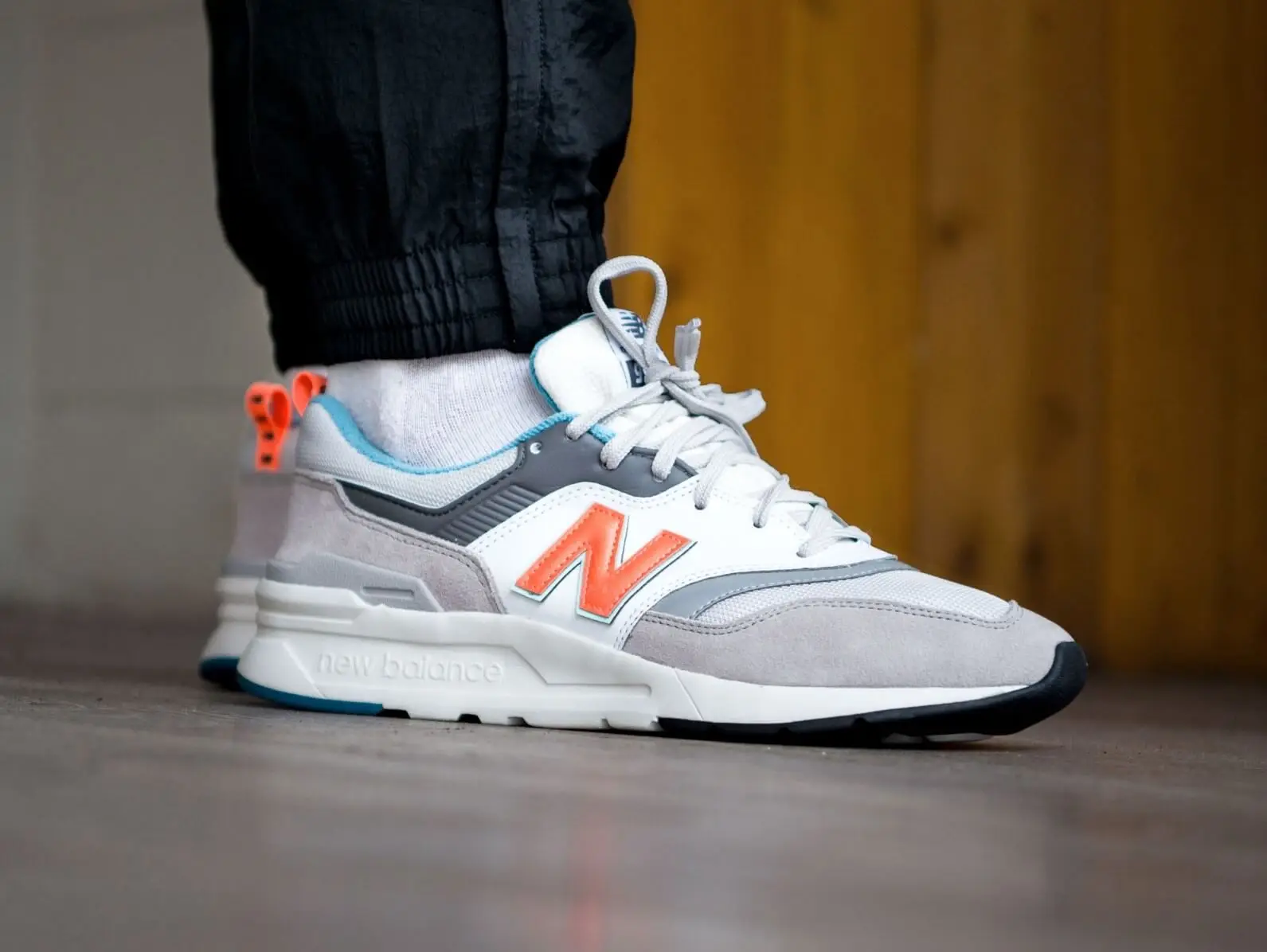 Take An Extra 15% Off These 15 Unmissable Sale Items At New Balance ...