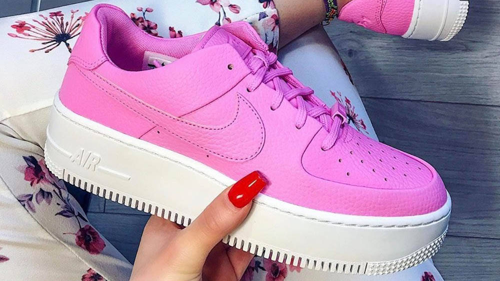 15 Pink Sneaker Steals From Offspring’s Sale 15 Pink Sneaker Steals From Offspring’s Sale