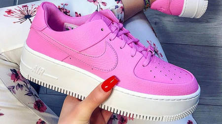 15 Pink Sneaker Steals From Offspring's Sale 15 Pink Sneaker Steals From Offspring's Sale