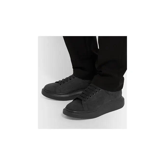 Suede alexander deals mcqueen black