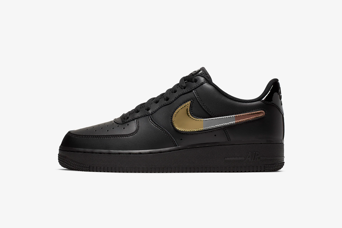 air force 1 with interchangeable swooshes