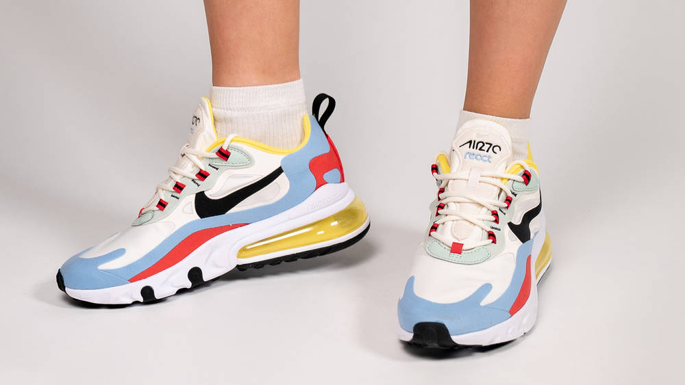 Nike Air Max 270 React Light Blue University Red Nike Air Max 270 React Light Blue University Red