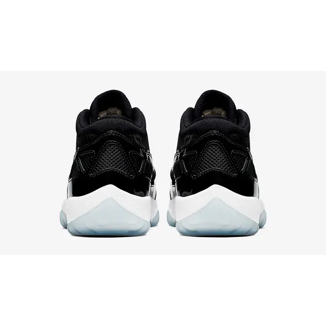 Air jordan 11 low ie best sale space jam