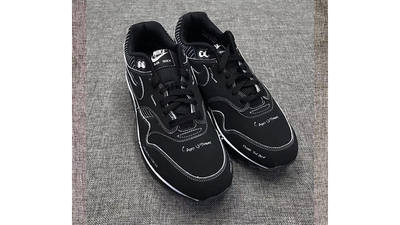 nike schematic black