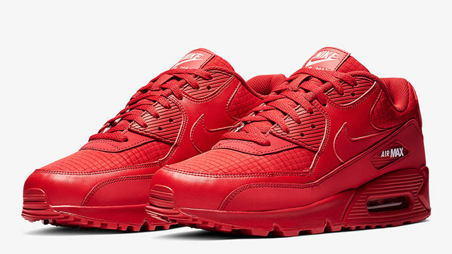 red air max trainers