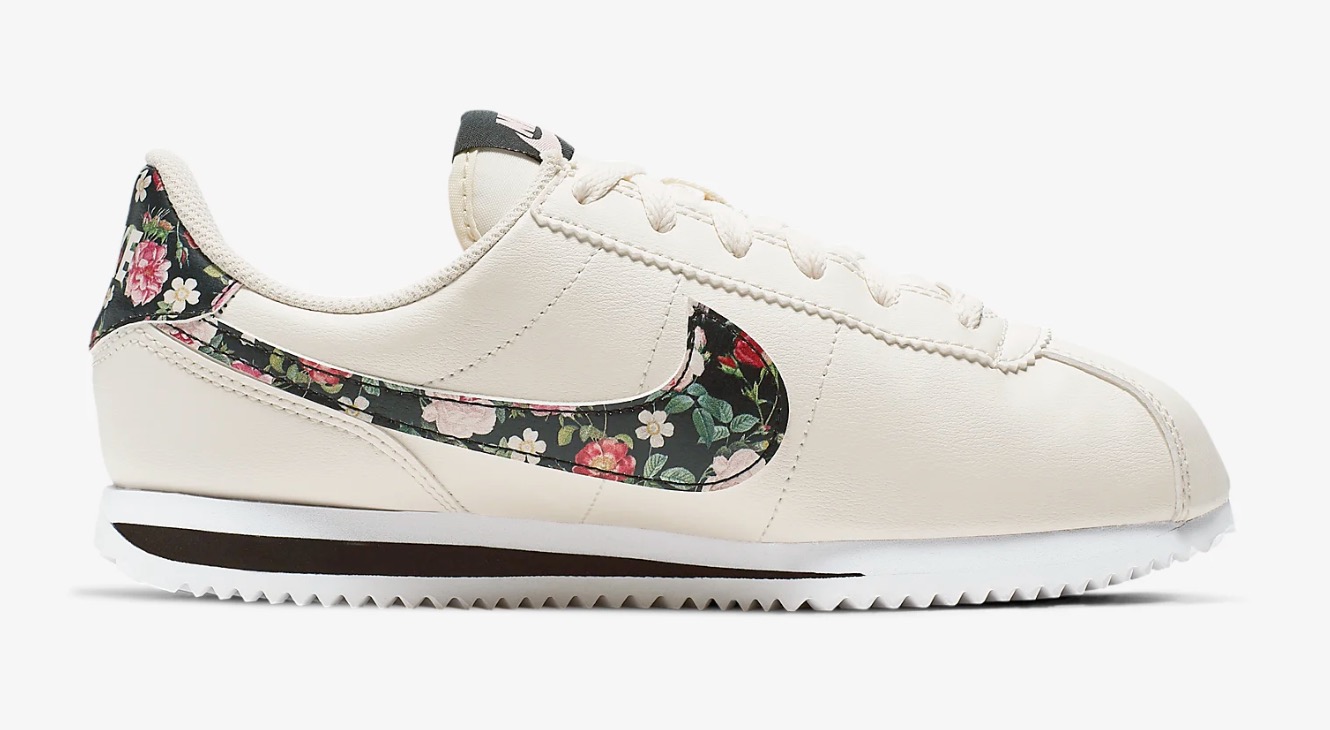 Nike cortez hot sale red floral