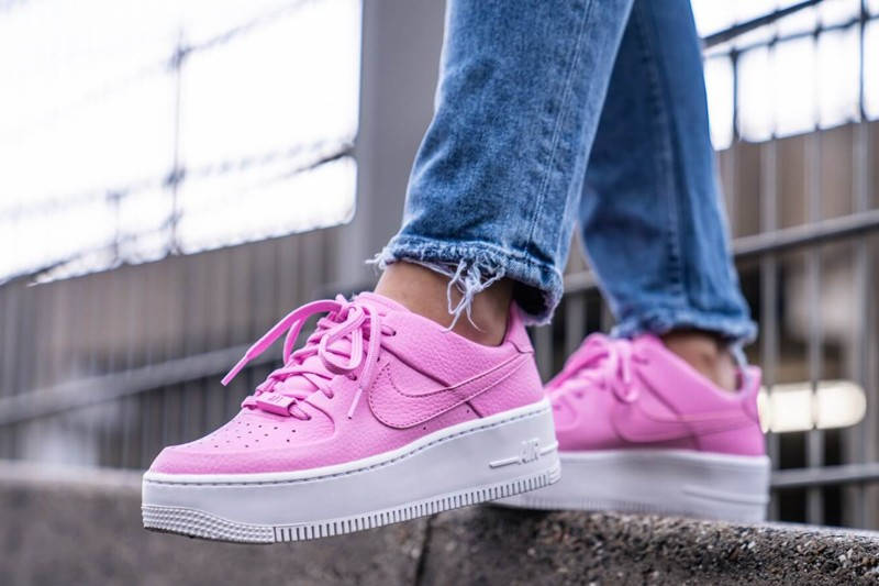 Nike air force 1 clearance sage low psychic pink