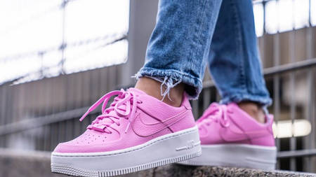 Your Last Chance To Grab An EXTRA 20% Off The Nike Sale