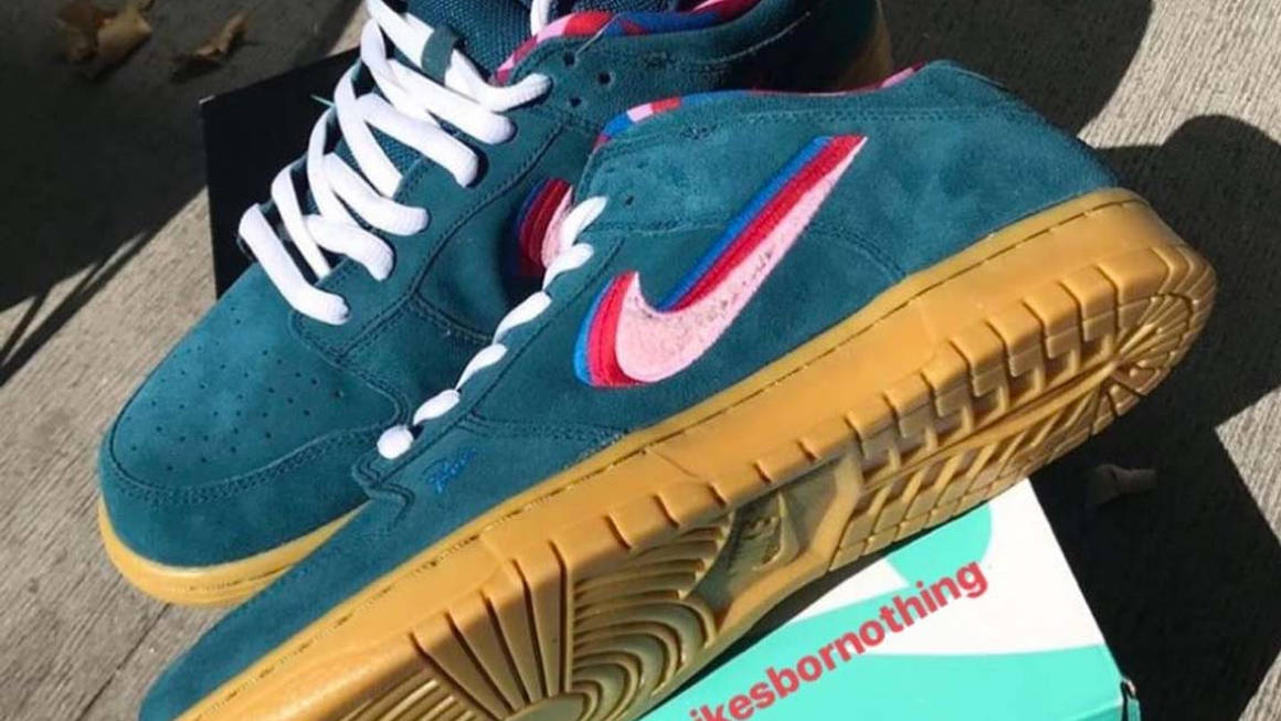 parra x nike sb dunk low friends and family