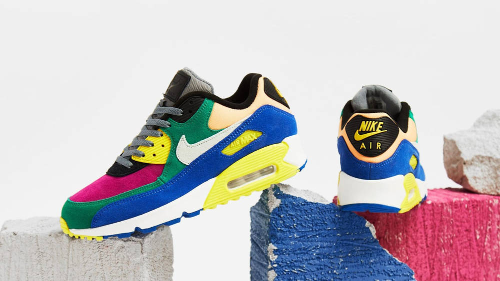 The Nike Air Max 90 Returns In A Reworked 'Viotech' Colourway The Nike Air Max 90 Returns In A Reworked ‘Viotech’ Colourway