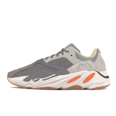 yeezy supply 700 magnet