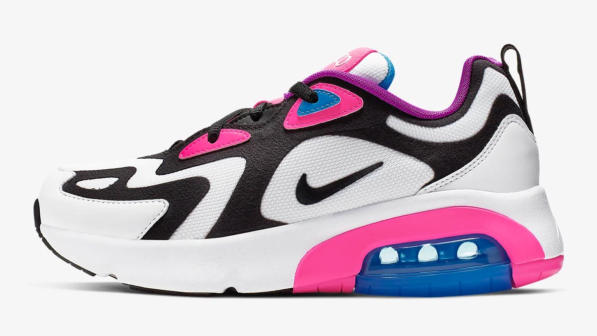 _0014_Nike Older Kids Section