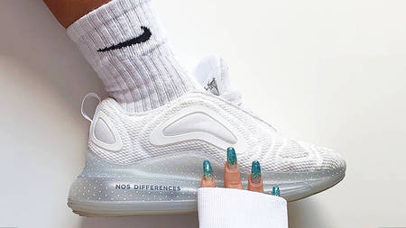 Catch the Nike Air Max 720 Unité Totale with £50 Off! Catch the Nike Air Max 720 Unité Totale with £50 Off!