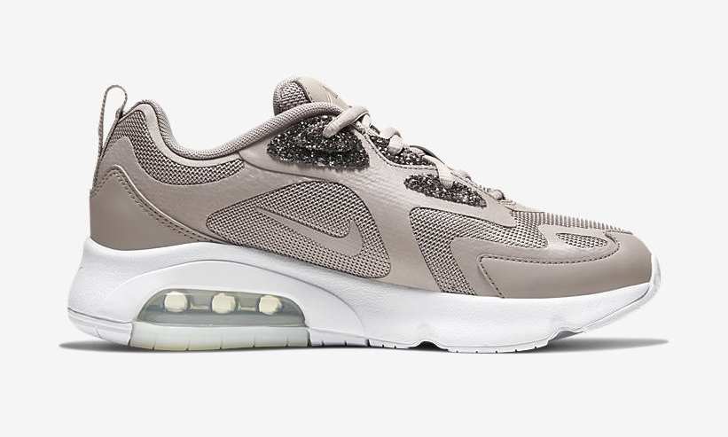 Nike Air Max 200 Beige Side