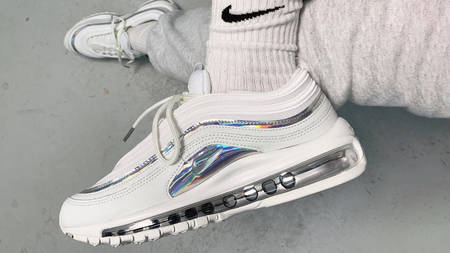 LAST CHANCE To Get 50% Off These Popular Sneakers In Nike's Black Friday Sale! LAST CHANCE To Get 50% Off These Popular Sneakers In Nike's Black Friday Sale!