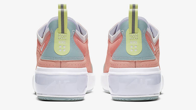Nike Air Max Dia Bleached Coral