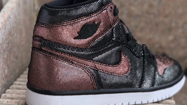 Nike Air jordan 1 High Fearles Metallic Rose Gold