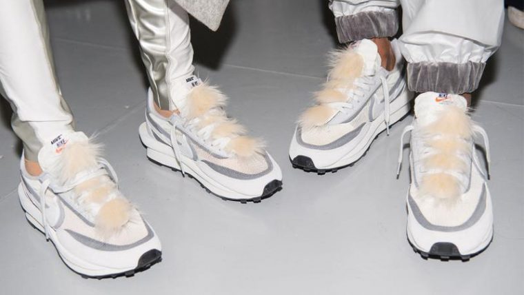 sacai x nike accessories