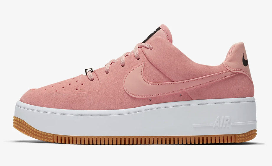 _0001_Nike New In Sneaker Arrivals
