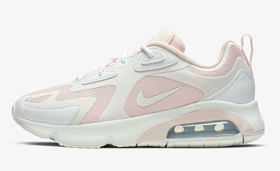 _0002_Nike New In Sneaker Arrivals