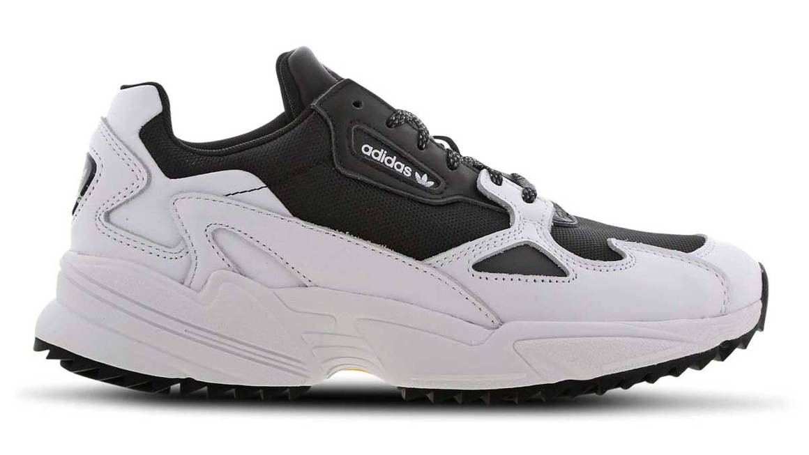6 Sneaker Trends That Are Still Worth Trying in 2018