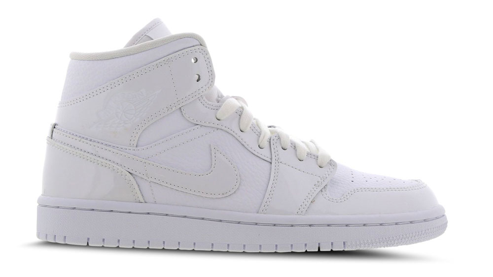 _0013_The 20 Unmissable Steals From The Foot Locker Sale!